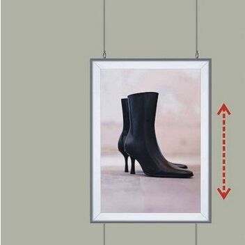Floor to ceiling kits for double-sided snap frames
