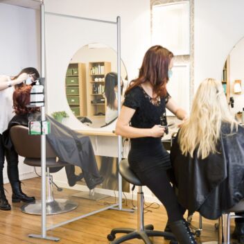 Salon screen in hairdressers