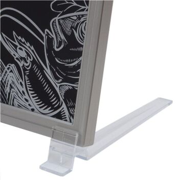 Counter sign with angled feet