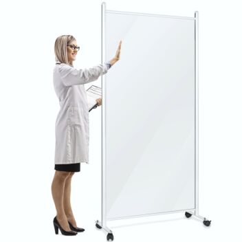 Medical privacy screens with optional wheels