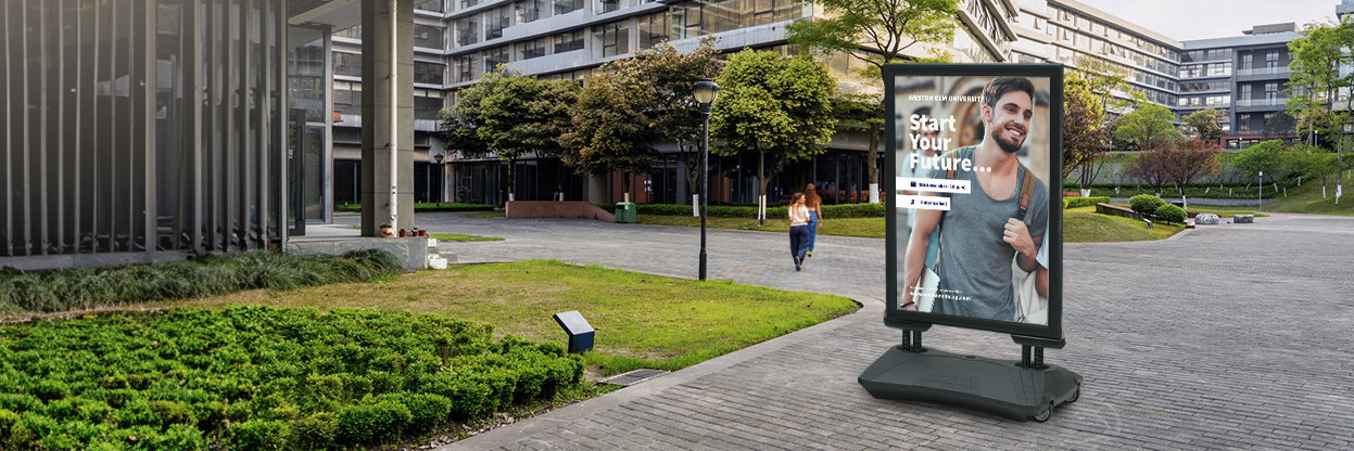 Wayfinding with pavement signs